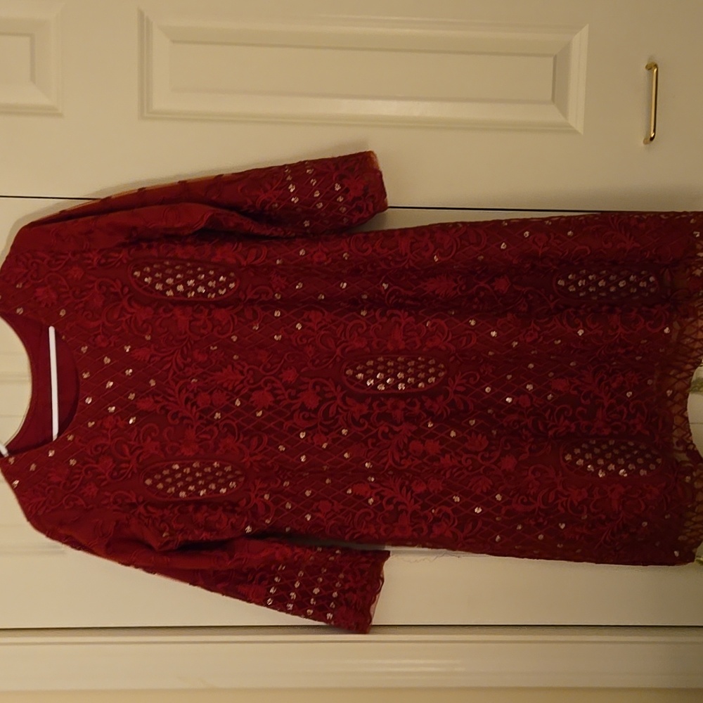 Elegant Red Lace Women's Pakistani Outfit